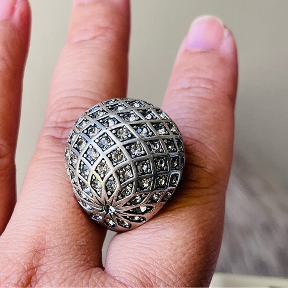 FOSSIL Crystal Dome Ring Silver Tone Size 7 - Picture 7 of 12